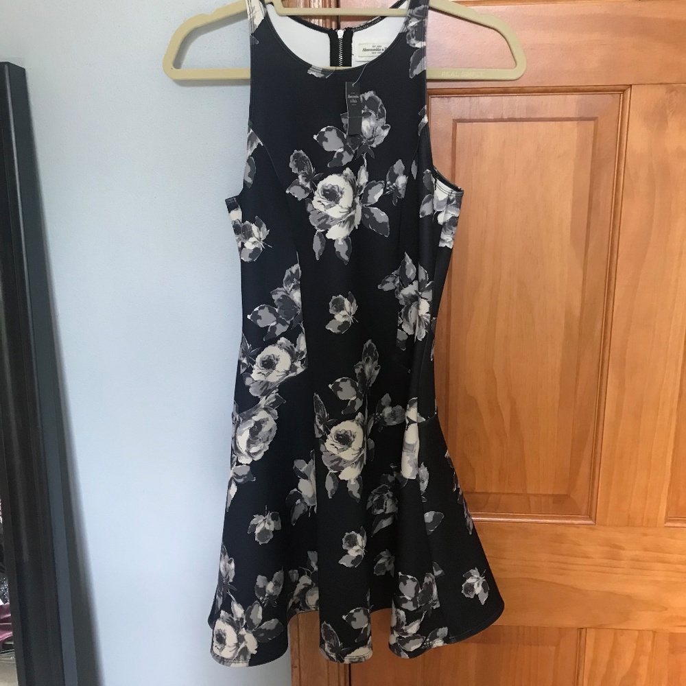 New A&F Floral Dress
